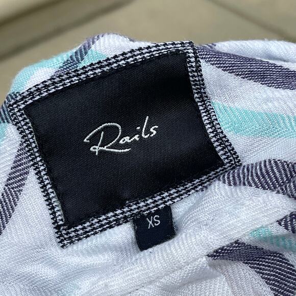 Rails • Button Front Long Sleeve Plaid Top - Picture 6 of 7